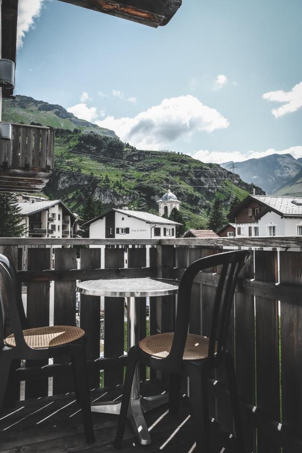 Hotel Grischuna Bivio Exteriör bild
