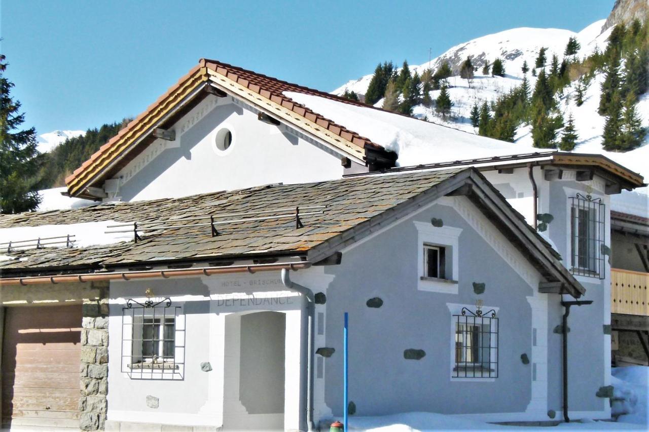 Hotel Grischuna Bivio Exteriör bild