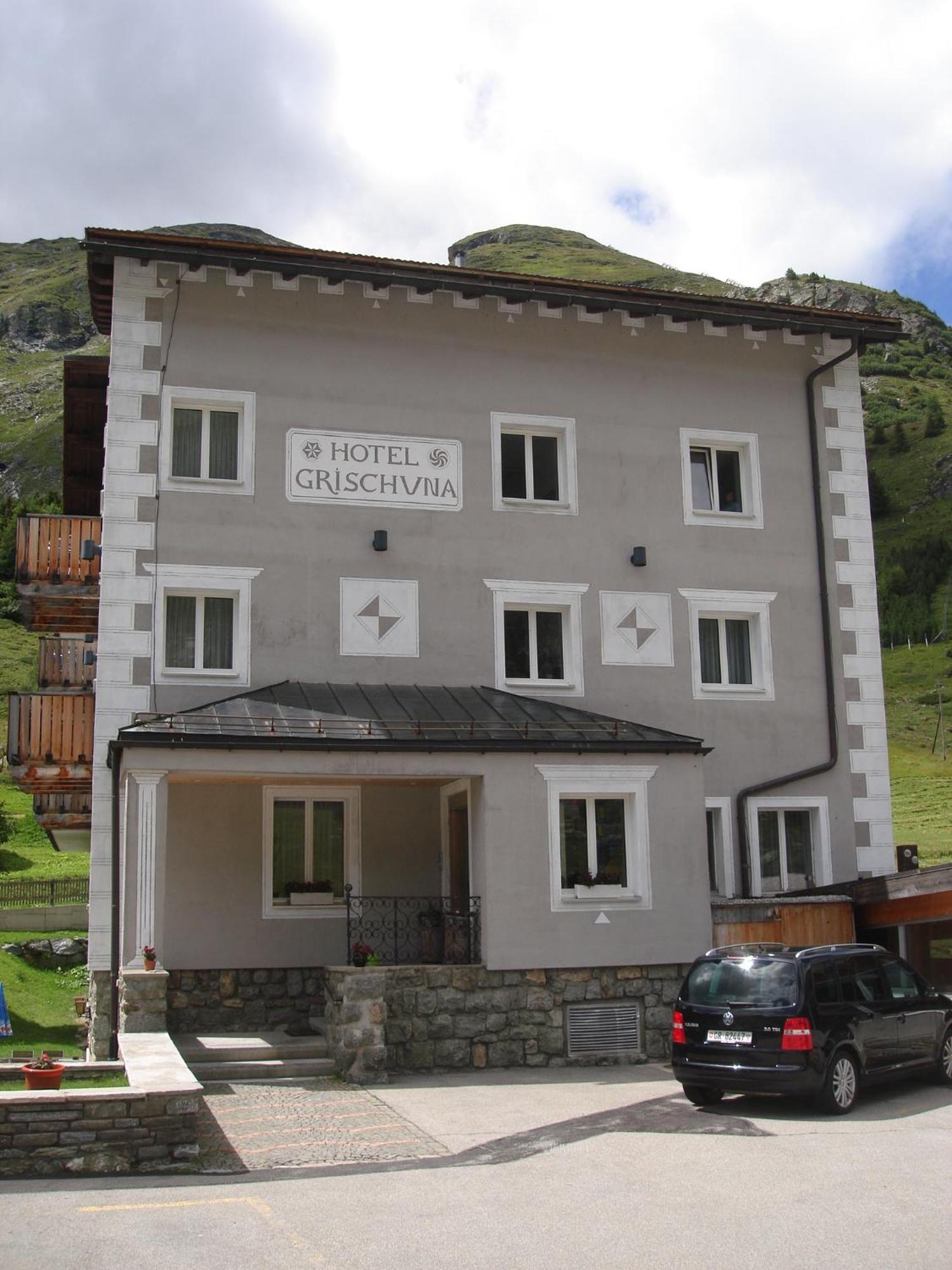 Hotel Grischuna Bivio Exteriör bild